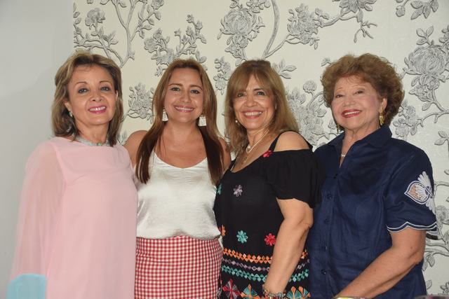 María Gisela Ramírez, Tatiana Quintero de Rincón, Ana Cristina Rincón de Cabrera, Sandra Edilia Tovar.